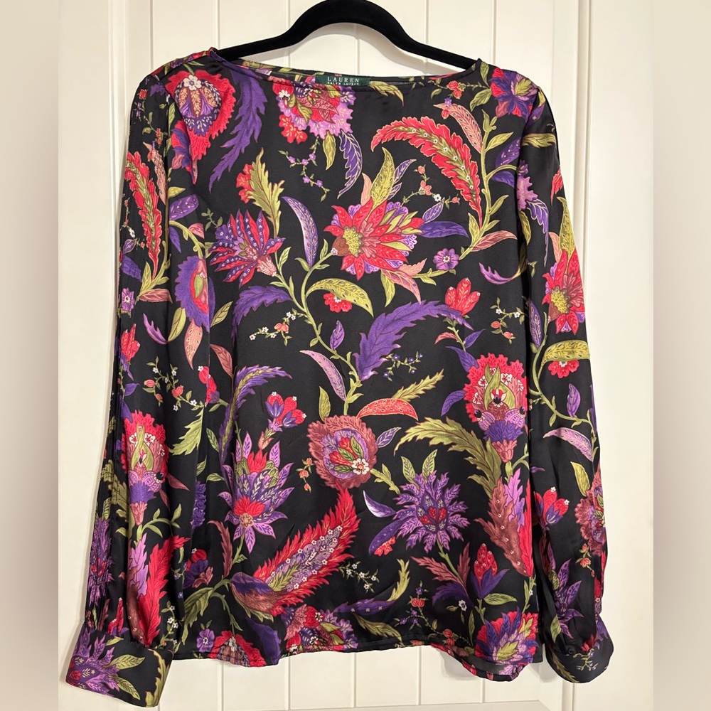 Lauren Ralph Lauren Size Large. EUC